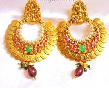 Gold Agate Danglers Drops 1
