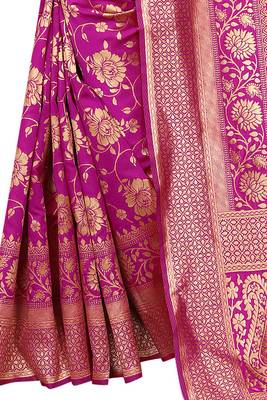 Pink woven banarasi saree with blouse 5