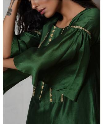 Cocktail Green Jute Kurta with Kota Silk Farshi Pant 3
