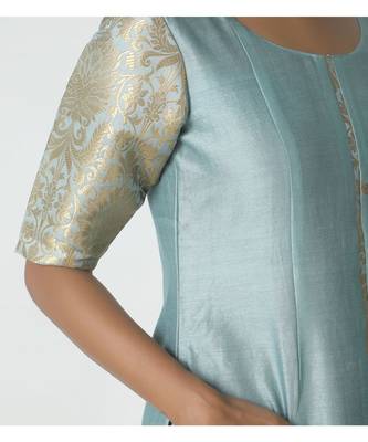 Grey Brocade Highlight Kurta 4