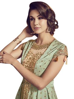 Green embroidered raw silk salwar 3