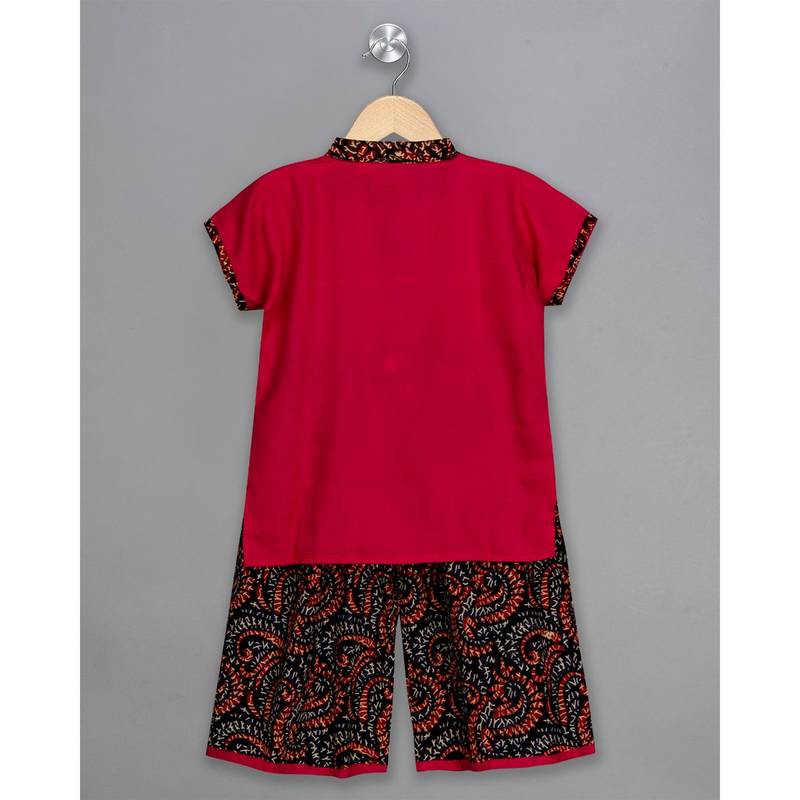 pink embroidered cotton stitched kids tops