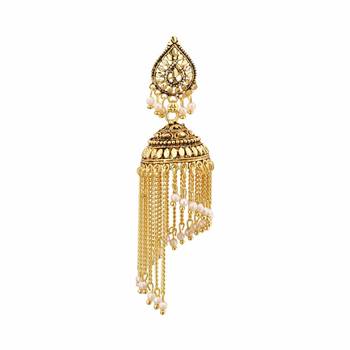 Gold earrings 5