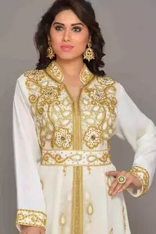 White embroidered georgette islamic kaftans With Sun-proof hijab