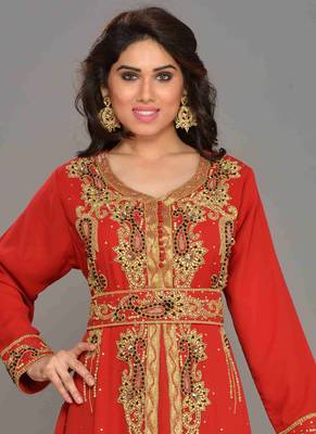 Red embroidered georgette islamic kaftans With Sun-proof hijab 2