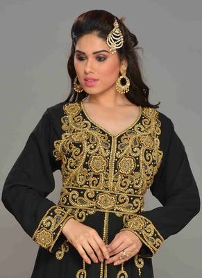 Black embroidered georgette islamic kaftans With Sun-proof hijab 2