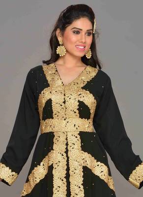 Black embroidered georgette islamic kaftan 2