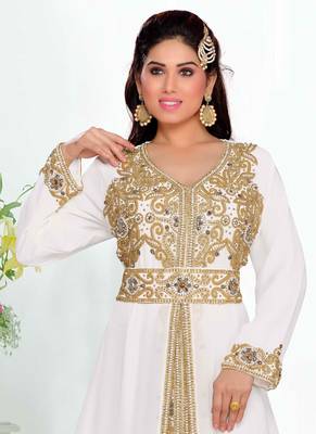 White embroidered georgette islamic kaftans With Sun-proof hijab 2