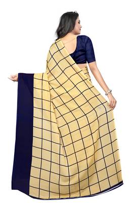 Chacks Georgette printed saree with Blouse 3