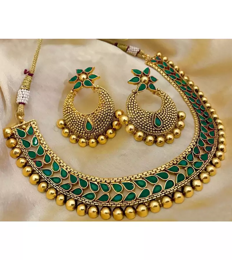 Green necklaces