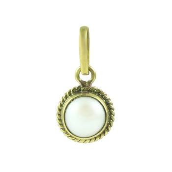 White pearl pendants 1