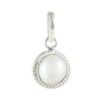 White pearl pendants 1