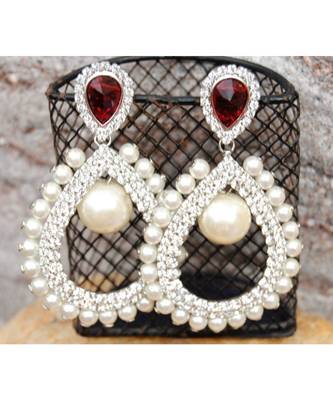 Pearly Brillance Dangler Earrings 1