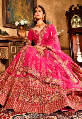 Pink zari velvet semi stitched lehenga 1