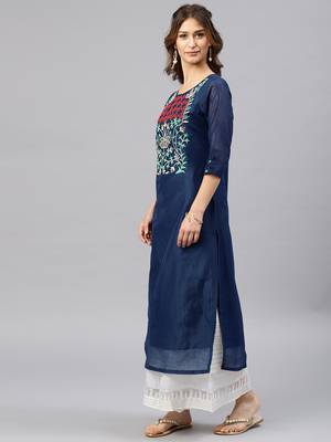 Navy-blue embroidered chanderi kurta 4