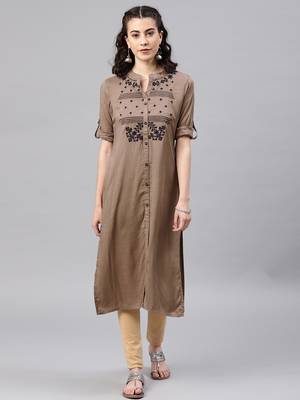 Grey embroidered viscose rayon kurta 1