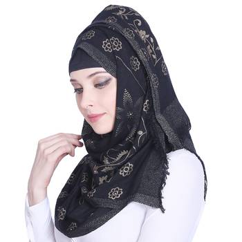Multicolor printed viscose hijab 3