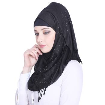 Black plain viscose hijab 3