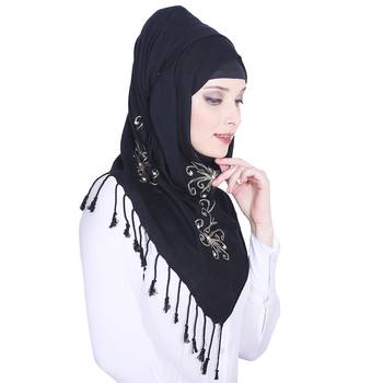 Black embroidered viscose hijab 4