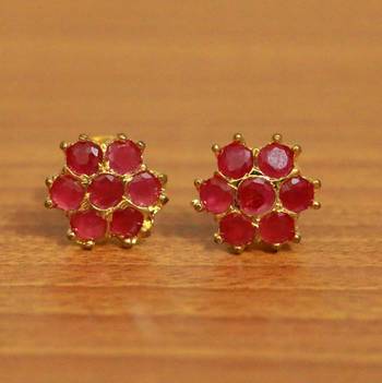 Red Ruby       Studs 1