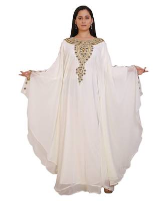 Cream Georgette Embroidered Zari Work Islamic Kaftans 1