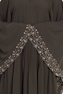 Olive Green Kashiboo Embroidered Kaftan Abaya With Hijab 4