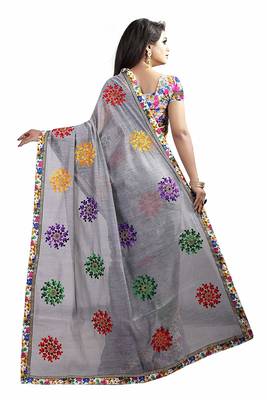 Grey Embroidered Cotton Saree With Blouse 3