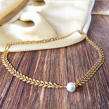 Gold necklaces 4