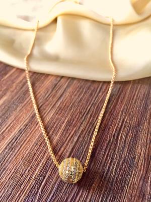 Gold necklaces 1