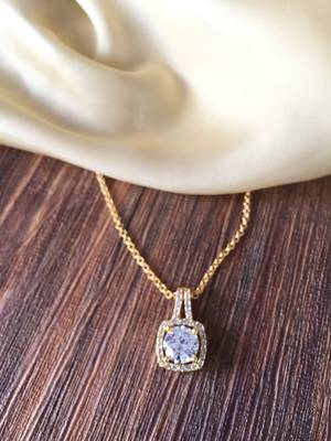 Gold necklaces 2
