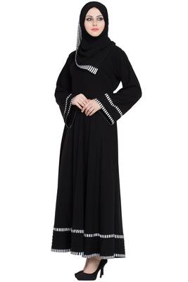 Black Plain Crepe Full Umbrella Abaya With Hijab 3