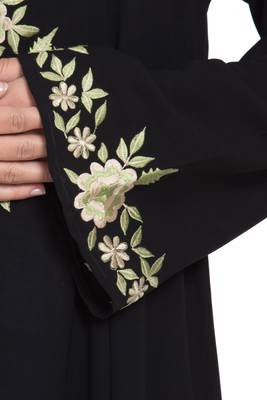 Black A-Line Embroidered Crepe Solid Abaya With Hijab 3