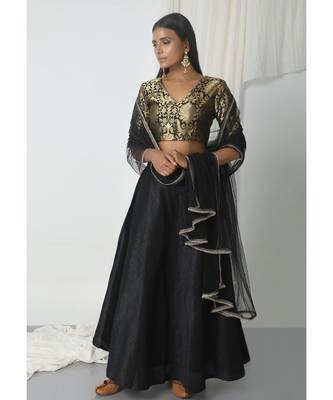 Black Brocade Choli Lehenga Set 1
