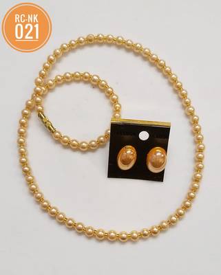 Simple Pearl Necklace for Women 3