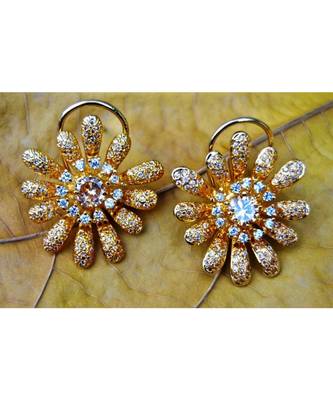 Floral American Diamond Stud Earrings 1