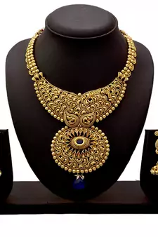 Gold jewellery