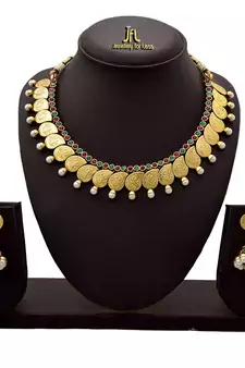Gold jewellery