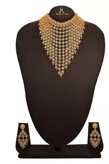 Gold jewellery