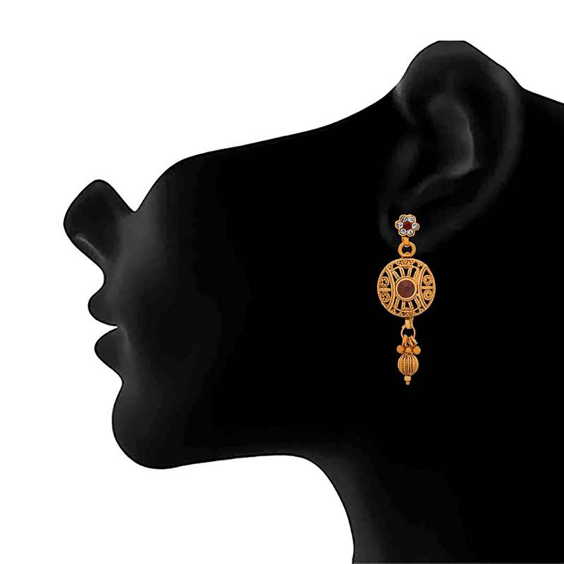Gold jewellery