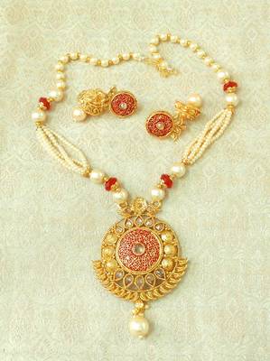 Lalso Beautiful Maroon Meenakari Enamel And Patwa Work AD Zircon Pendant Set - LMNPS04_MR 1