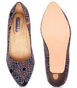 Women Blue Ethnic Printed Kitten Heels