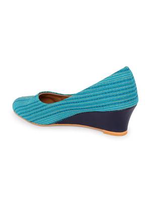 Women Blue Ethnic Printed Wedge Heels 3