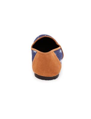 Men Blue Printed Moccasins 5