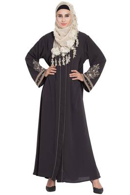 Black Plain Crepe Abaya 1