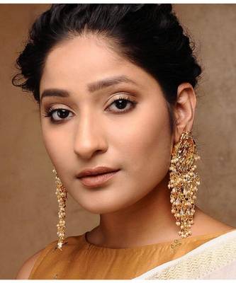 Kundan Jhallar Earrings 1