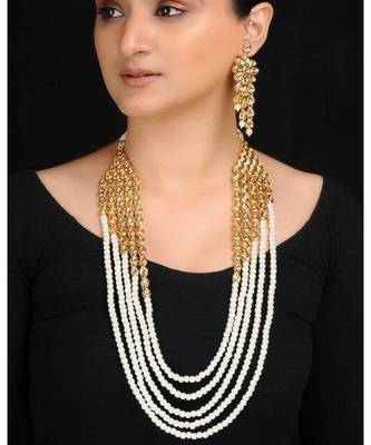 Pearl Neckpiece With Matching Kundan Earrings 1