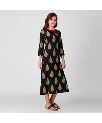 Black Kalamkari Cotton Dress with Top Stitch Detail 2
