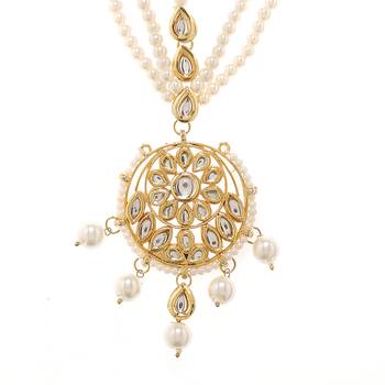 Gold Bridal Kundan Maang Tikka 2