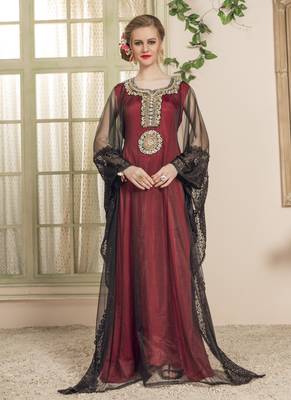 Black Embroidered Crepe Islamic Kaftans 1