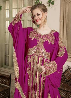 Pink Embroidered Velvet Moroccan Muslim Wedding Dress 2